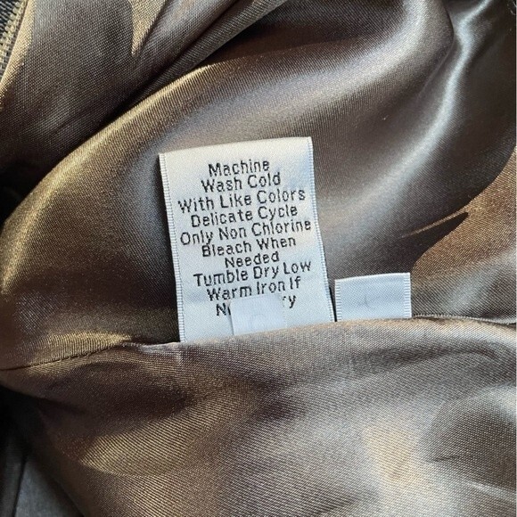 Cabi Liverpool Riding Club Pleated Skirt Brown Pinstripe Size 8 Equestrian - Picture 7 of 8